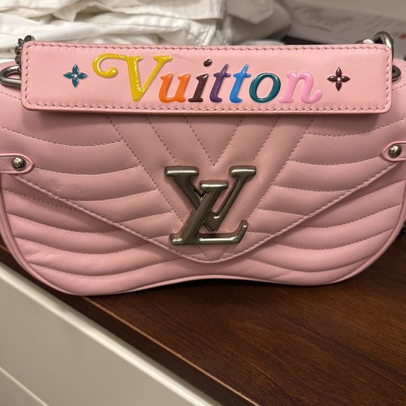Louis Vuitton New Wave Chain Bag Pink - Picture 8 of 8